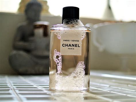 venezia chanel|chanel les eaux.